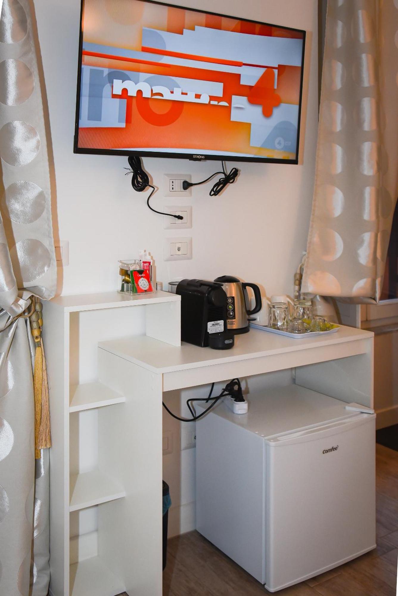 Bq House Fori Imperiali Luxury Rooms Rome Luaran gambar