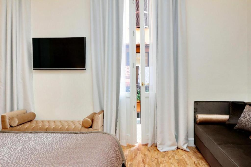Bq House Fori Imperiali Luxury Rooms Rome Luaran gambar